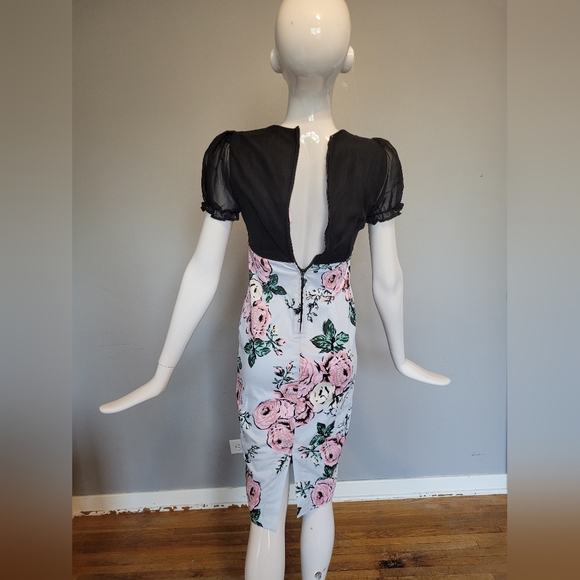Deadly Dames Floral Dress, BNWT, Size XS - Picture 4 of 7